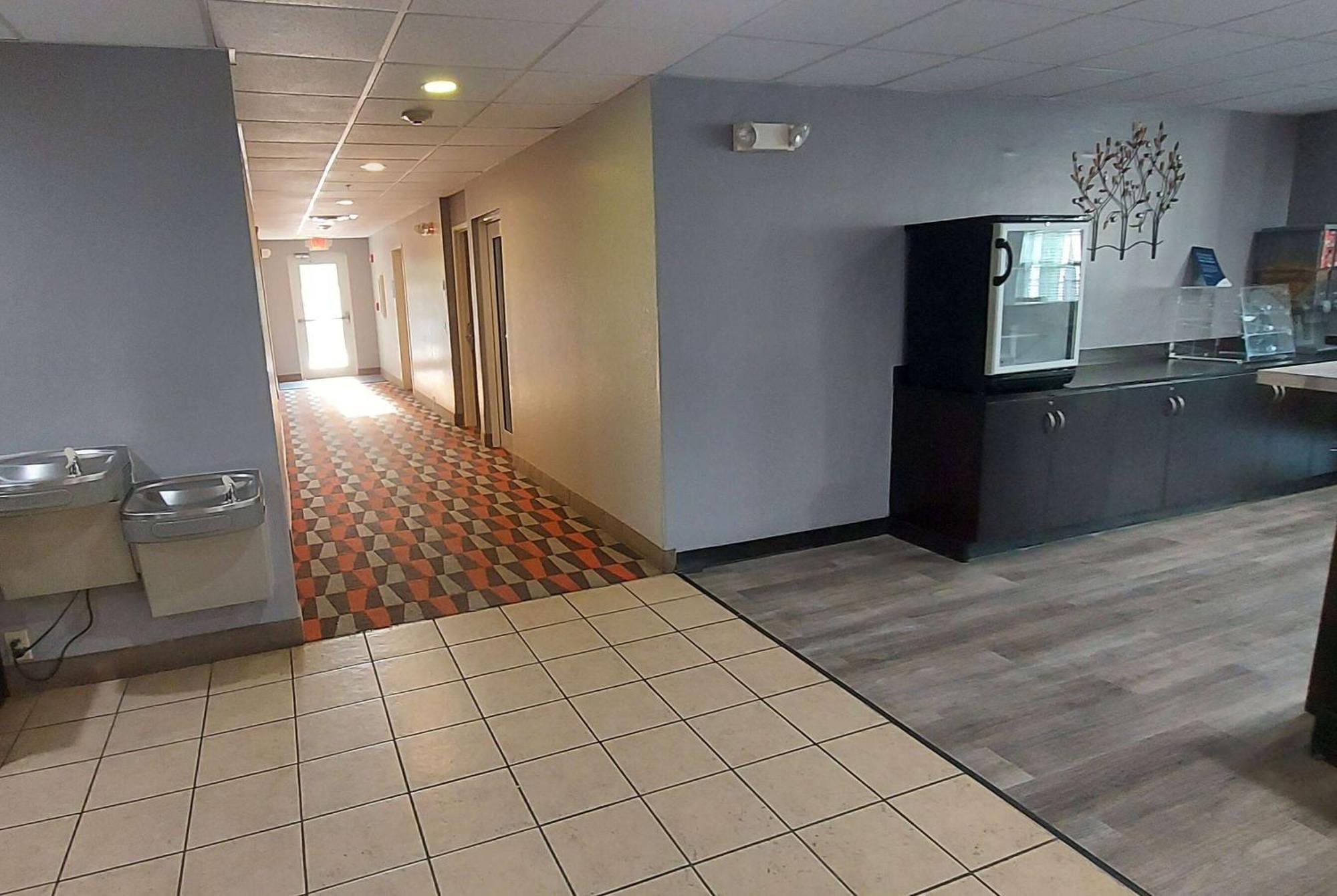 Microtel Inn & Suites By Wyndham Hoover/Birmingham Eksteriør bilde