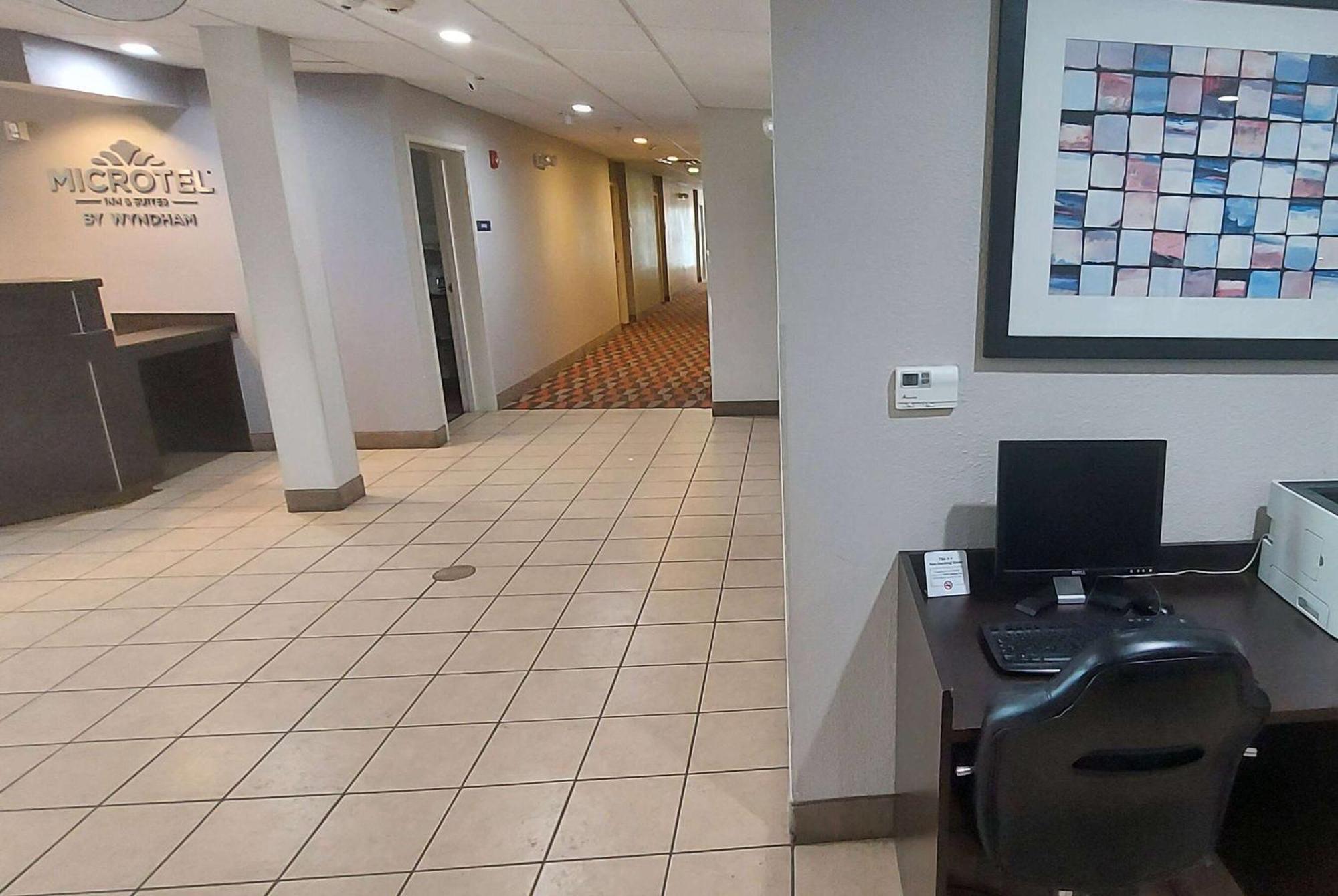 Microtel Inn & Suites By Wyndham Hoover/Birmingham Eksteriør bilde